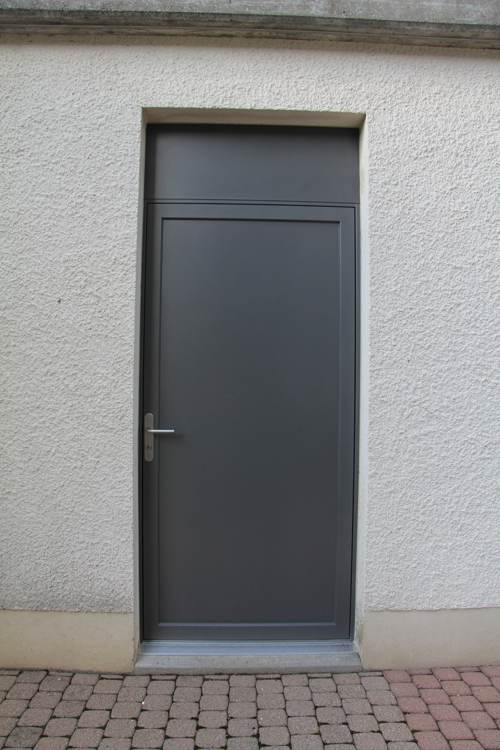 Porte d'entrée aluminium anthracite sur mesure